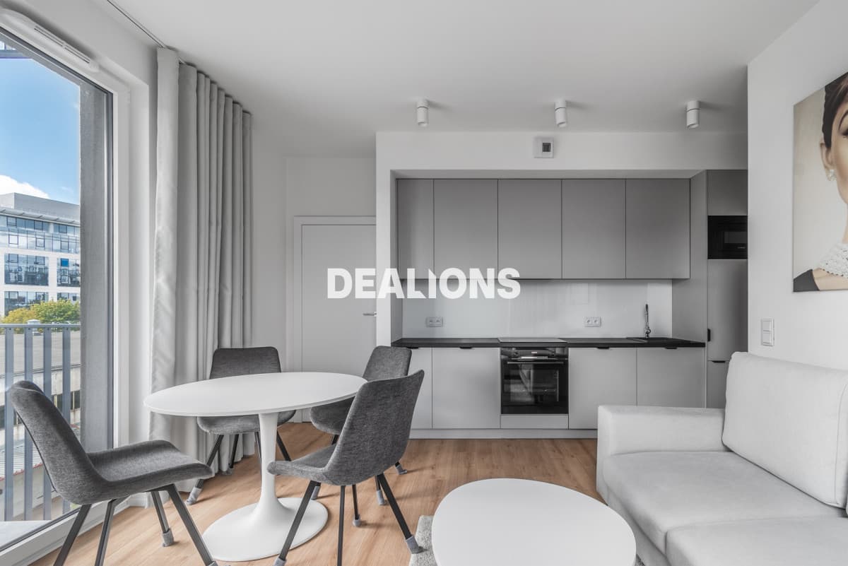 50 m² | 3 pokoje | Balkon | Garaż | Central House